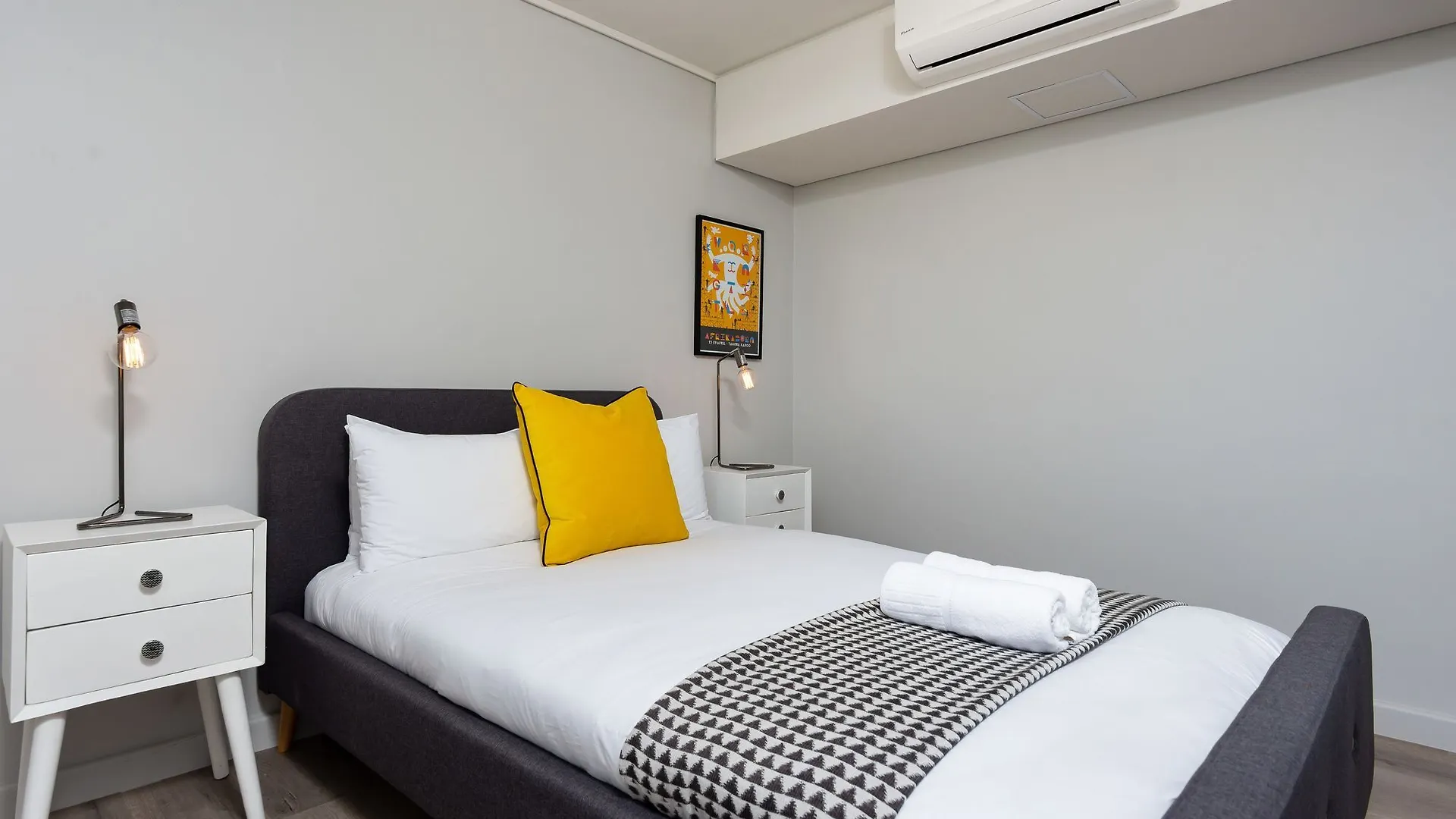 Greenwich 802 Ciudad del Cabo 0*,